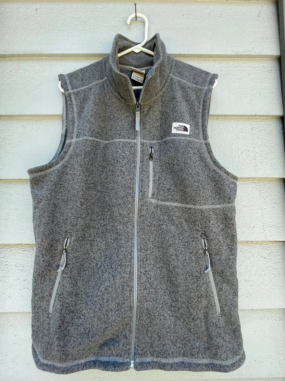 The North Face Fleece Vest, Men’s Size Large, Heather Gray
